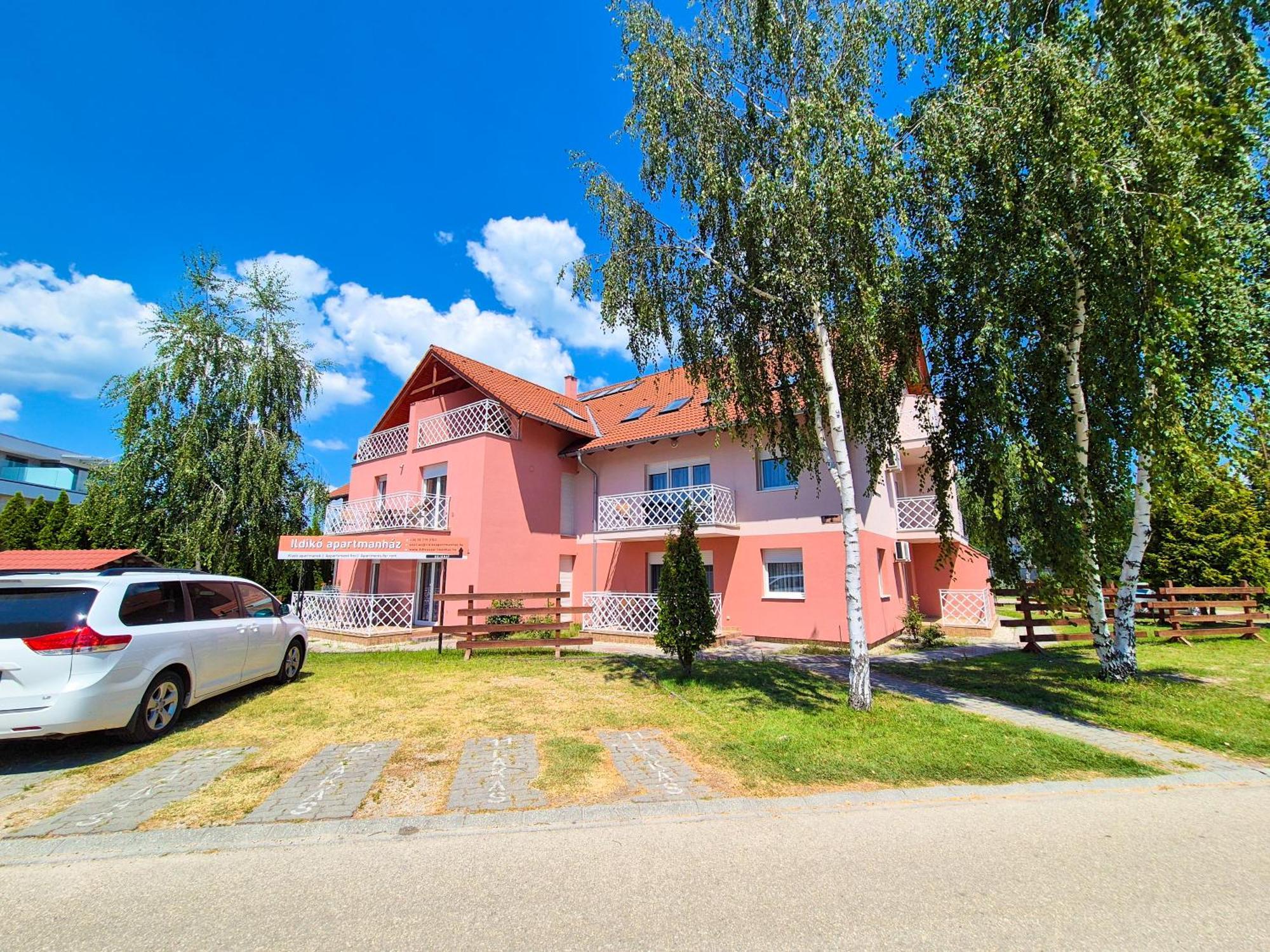 Ildiko Apartmanhaz Zamardi Luaran gambar