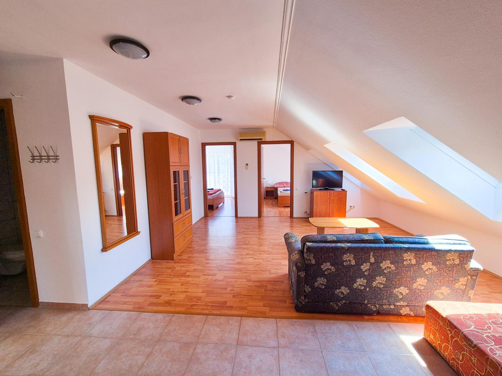 Ildiko Apartmanhaz Zamardi Luaran gambar