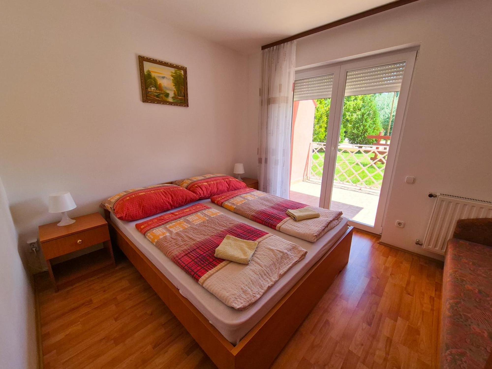 Ildiko Apartmanhaz Zamardi Luaran gambar