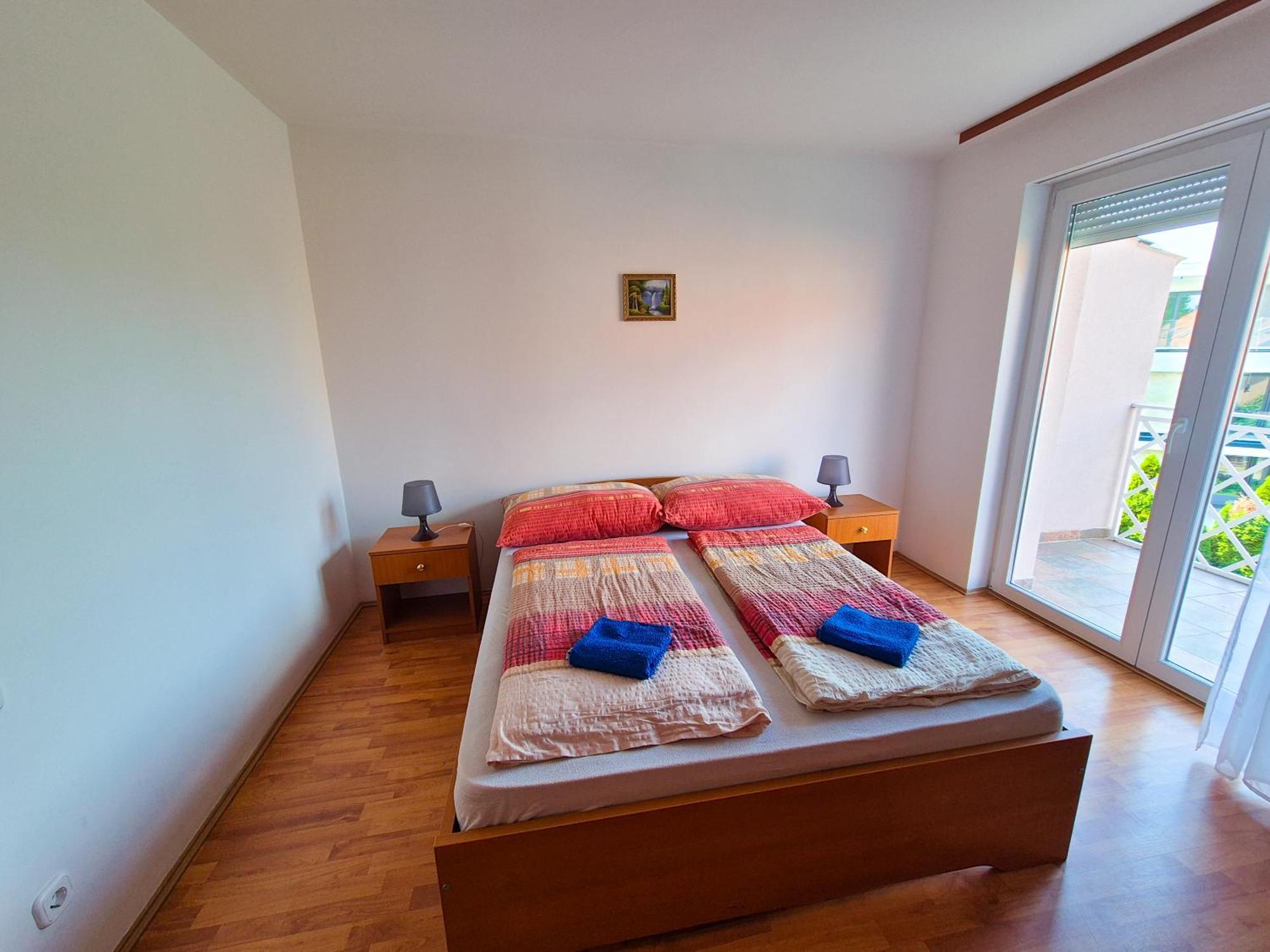 Ildiko Apartmanhaz Zamardi Luaran gambar