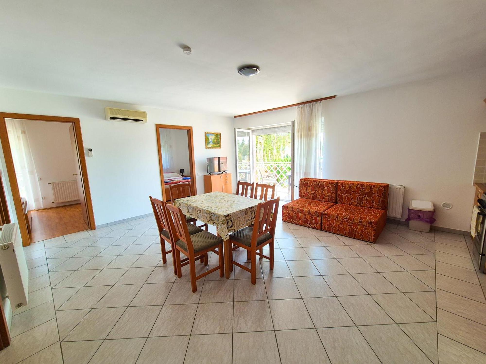 Ildiko Apartmanhaz Zamardi Luaran gambar