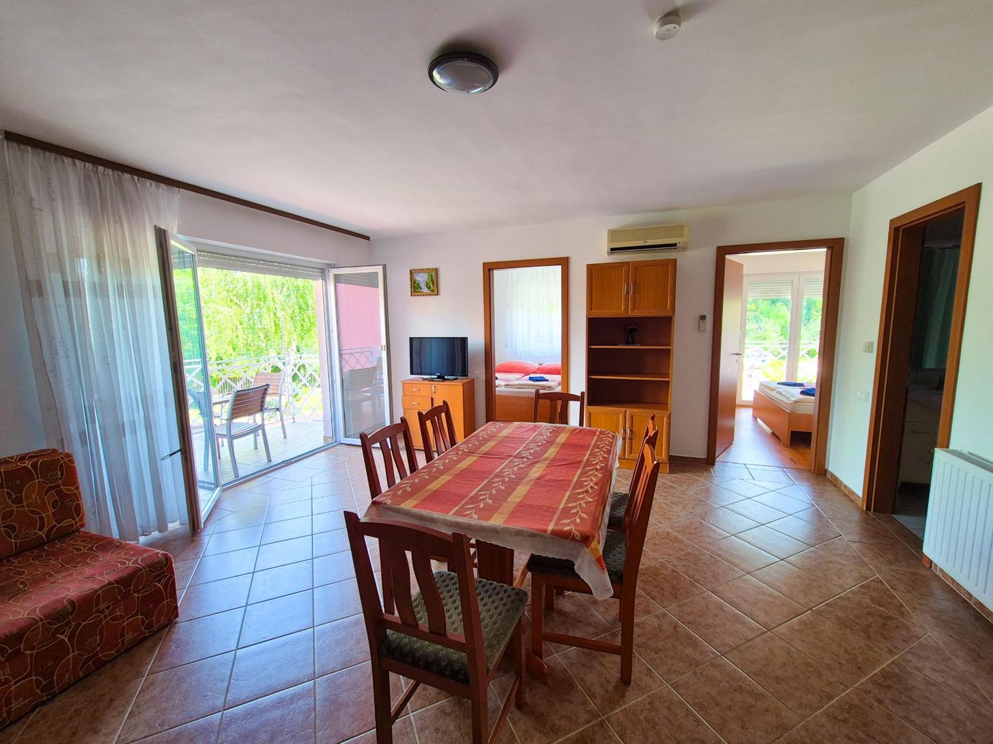 Ildiko Apartmanhaz Zamardi Luaran gambar