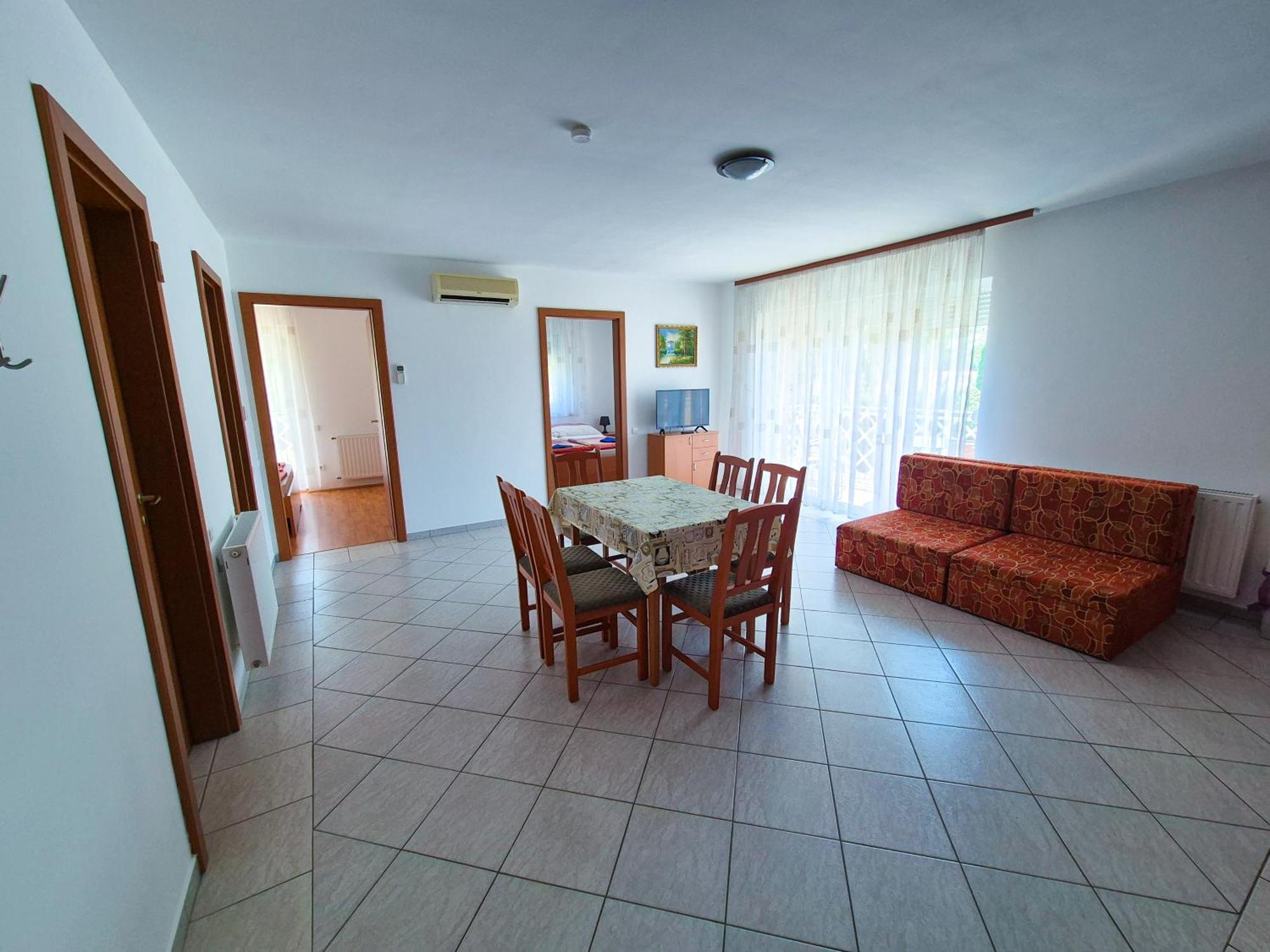 Ildiko Apartmanhaz Zamardi Luaran gambar