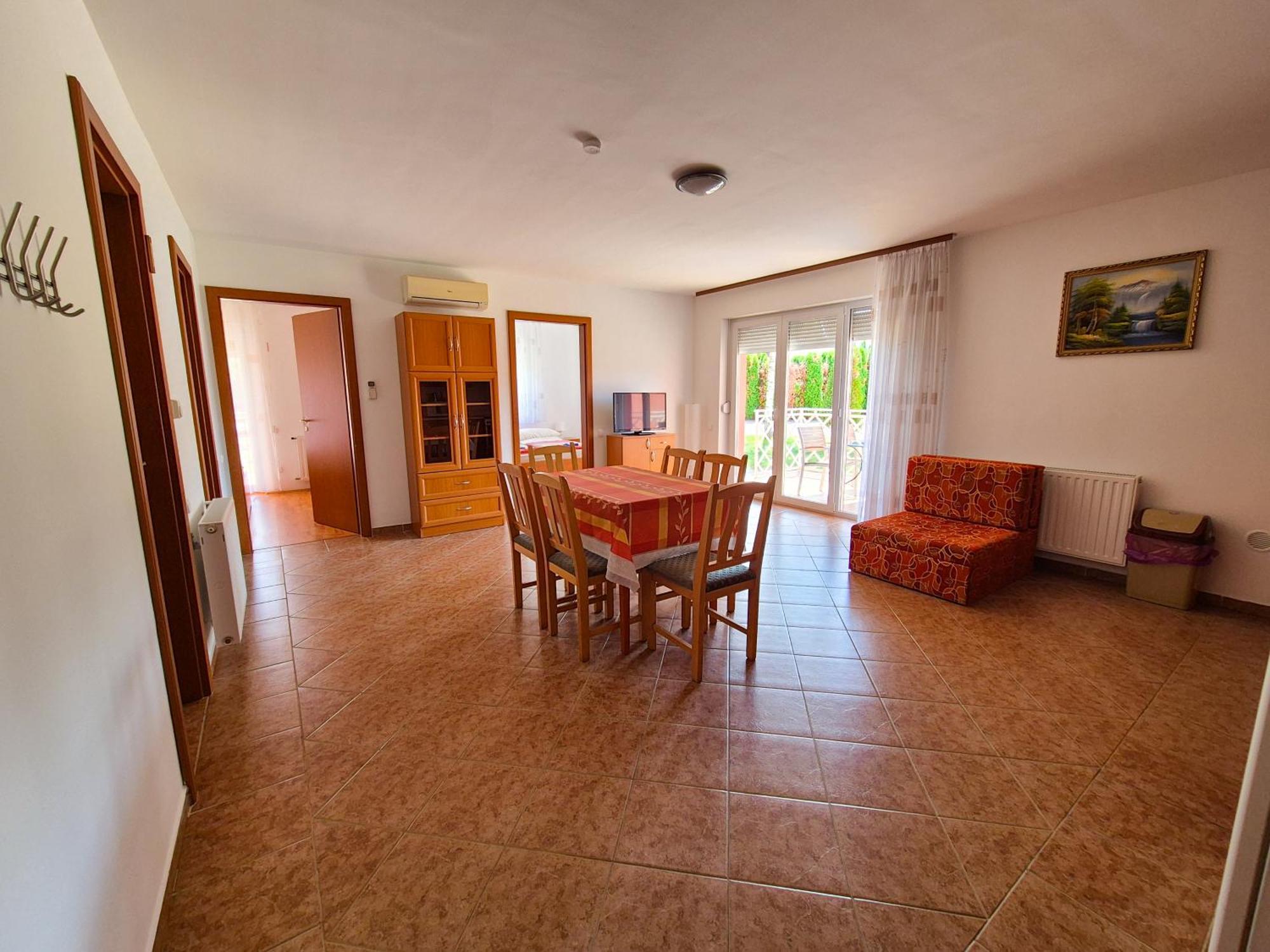 Ildiko Apartmanhaz Zamardi Luaran gambar